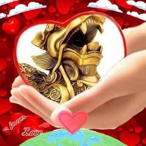 Meet your Posher, Eva